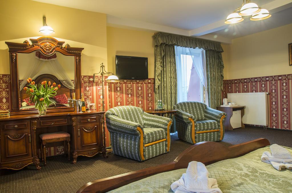 Hotel Mazurski Dworek Mikołajki Quarto foto
